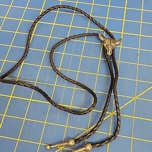 Bolo Silver Tone Bull Cow Skull Black Braided Pleather